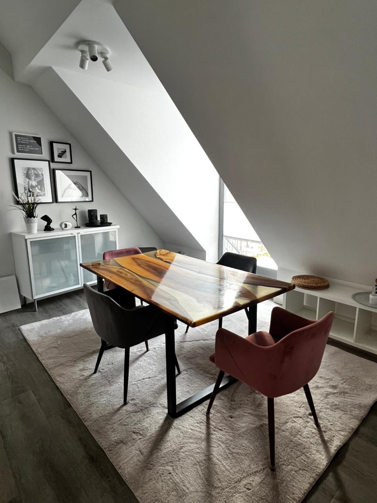 Moderne Galeriewohnung Mit Balkon Und Stellplatz Am Wenigemarkt Erfurt Exterior photo